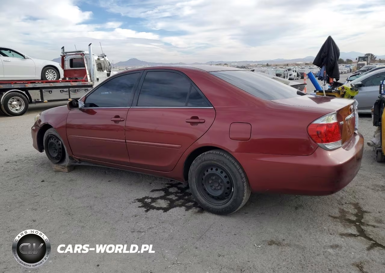 2005 Toyota Camry Le VIN:4T1BE32K05U049088 - 2