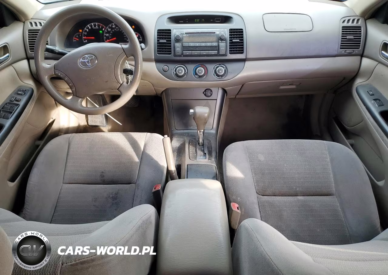 2005 Toyota Camry Le VIN:4T1BE32K05U049088 - 8