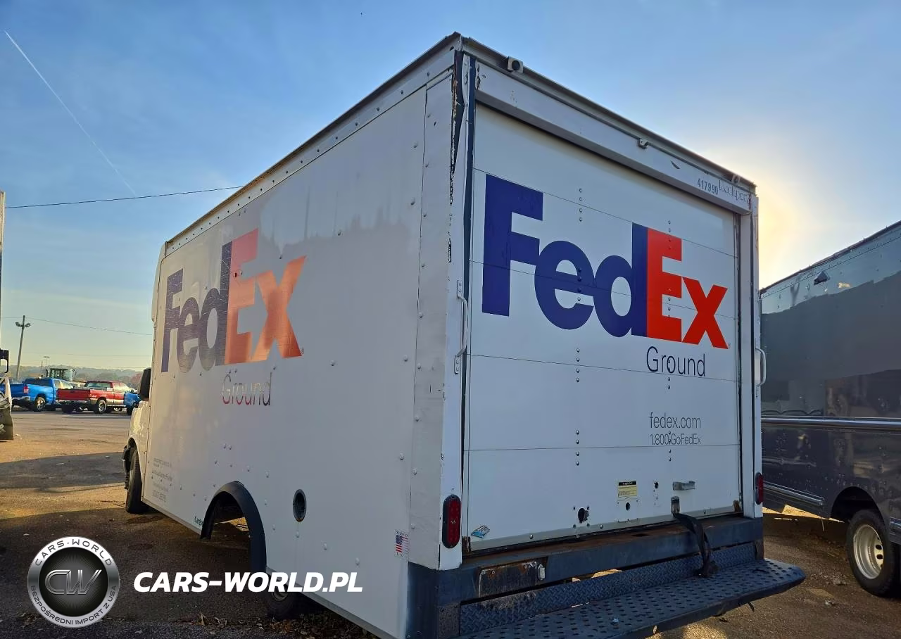 2019 GMC Savana Delivery Truck VIN:1GD37SCGXK1200695 - 2