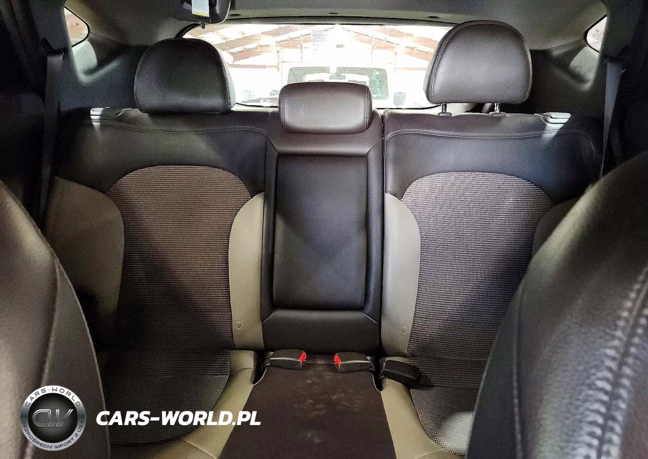 2012 Hyundai Tucson Gls VIN:KM8JUCAC2CU491411 - 10