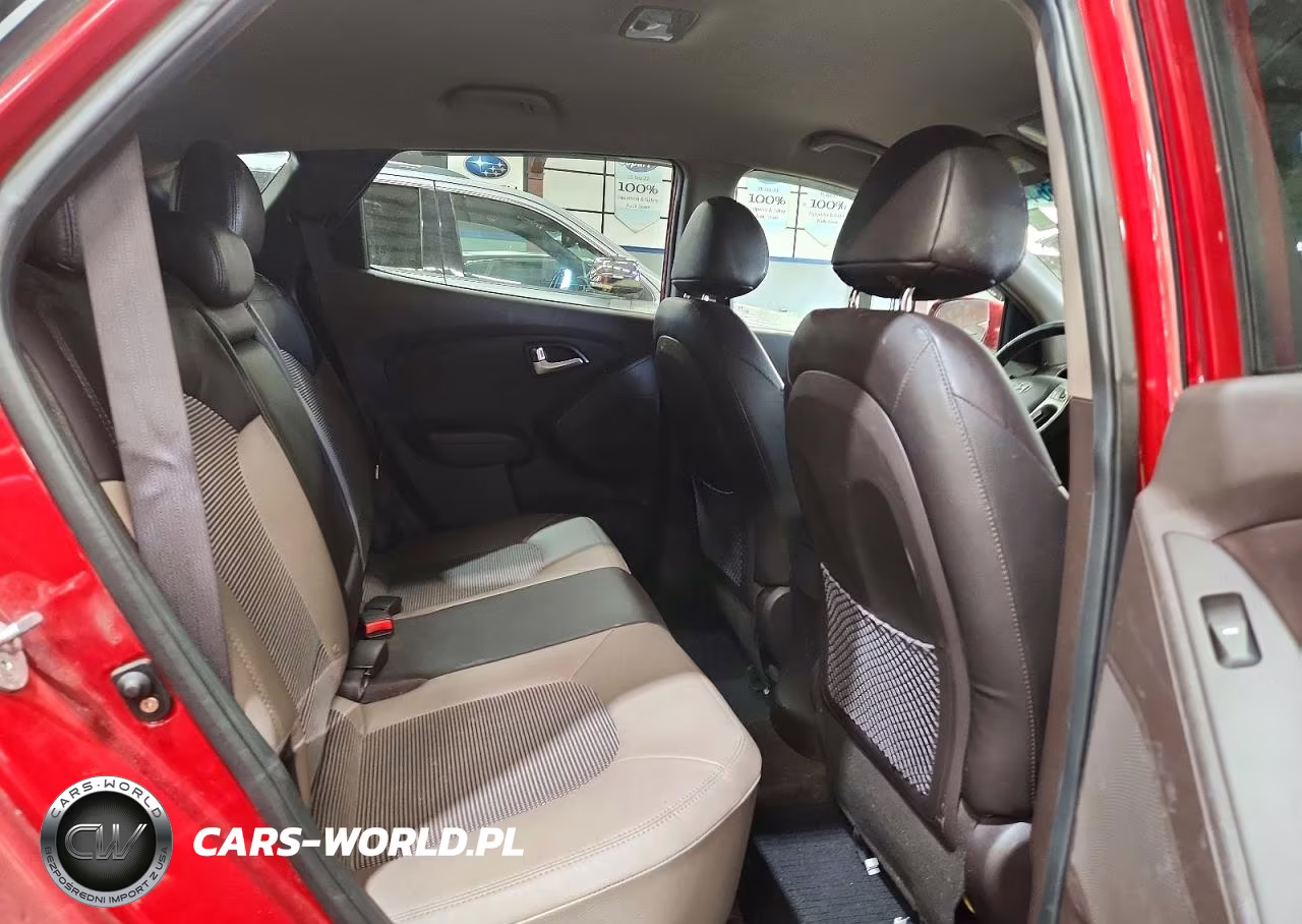 2012 Hyundai Tucson Gls VIN:KM8JUCAC2CU491411 - 11
