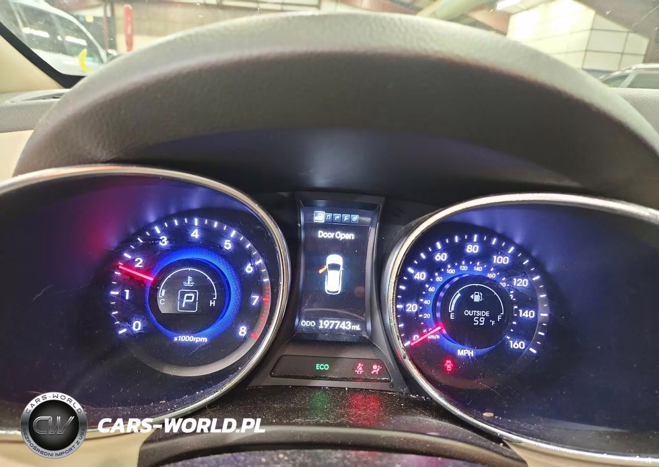 2013 Hyundai Santa Fe Sport 2.0T VIN:5XYZW3LA2DG079733 - 9