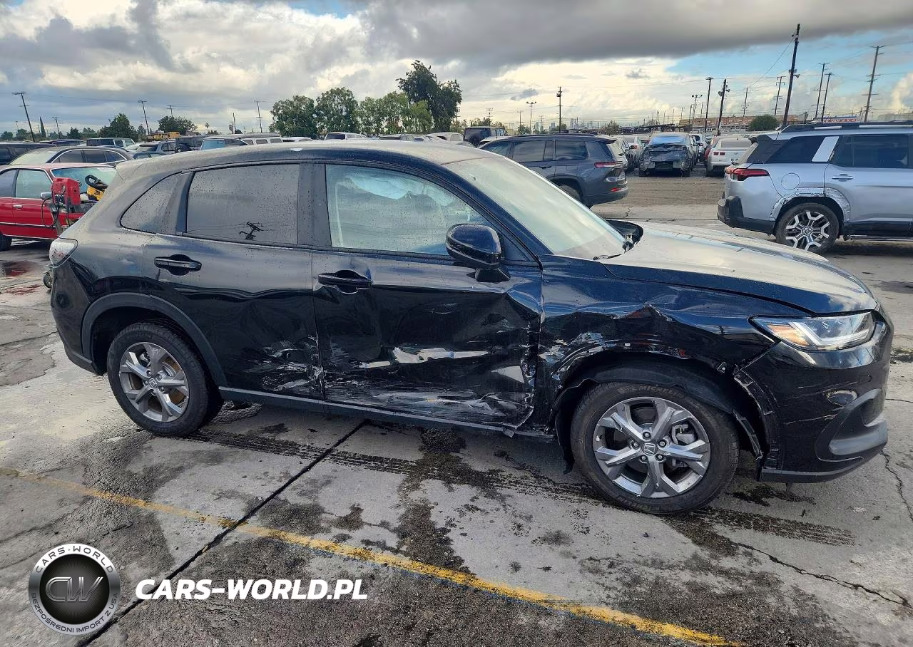 2026 Honda Hr-V Lx VIN:3CZRZ2H34TM728262 - 4