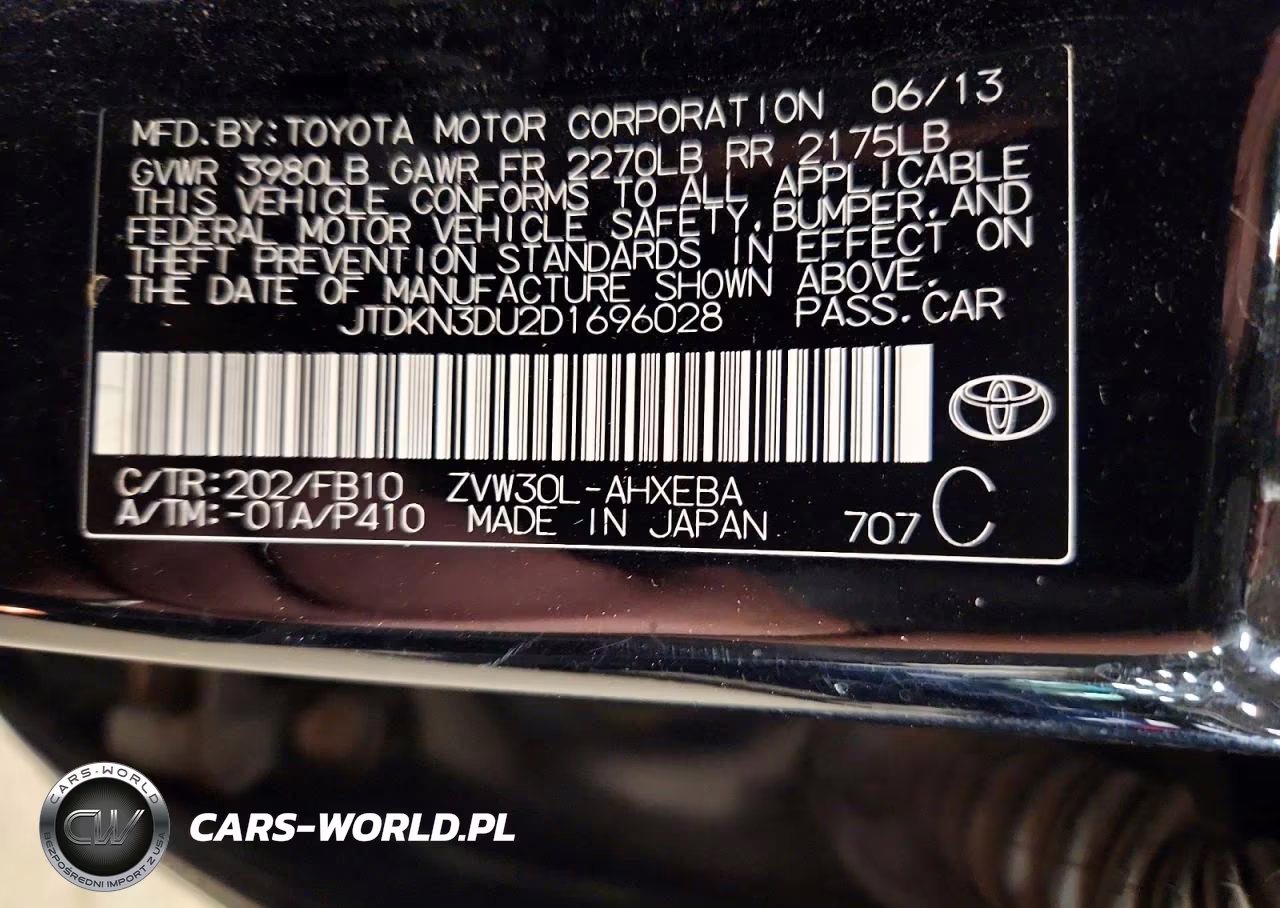2013 Toyota Prius Two VIN:JTDKN3DU2D1696028 - 12
