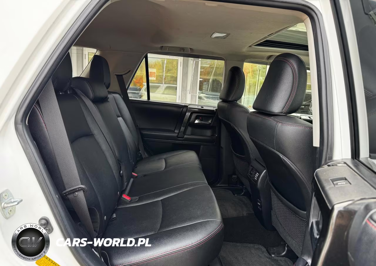 2019 Toyota 4Runner Trd Off Road Premium VIN:JTEBU5JR1K5632241 - 6