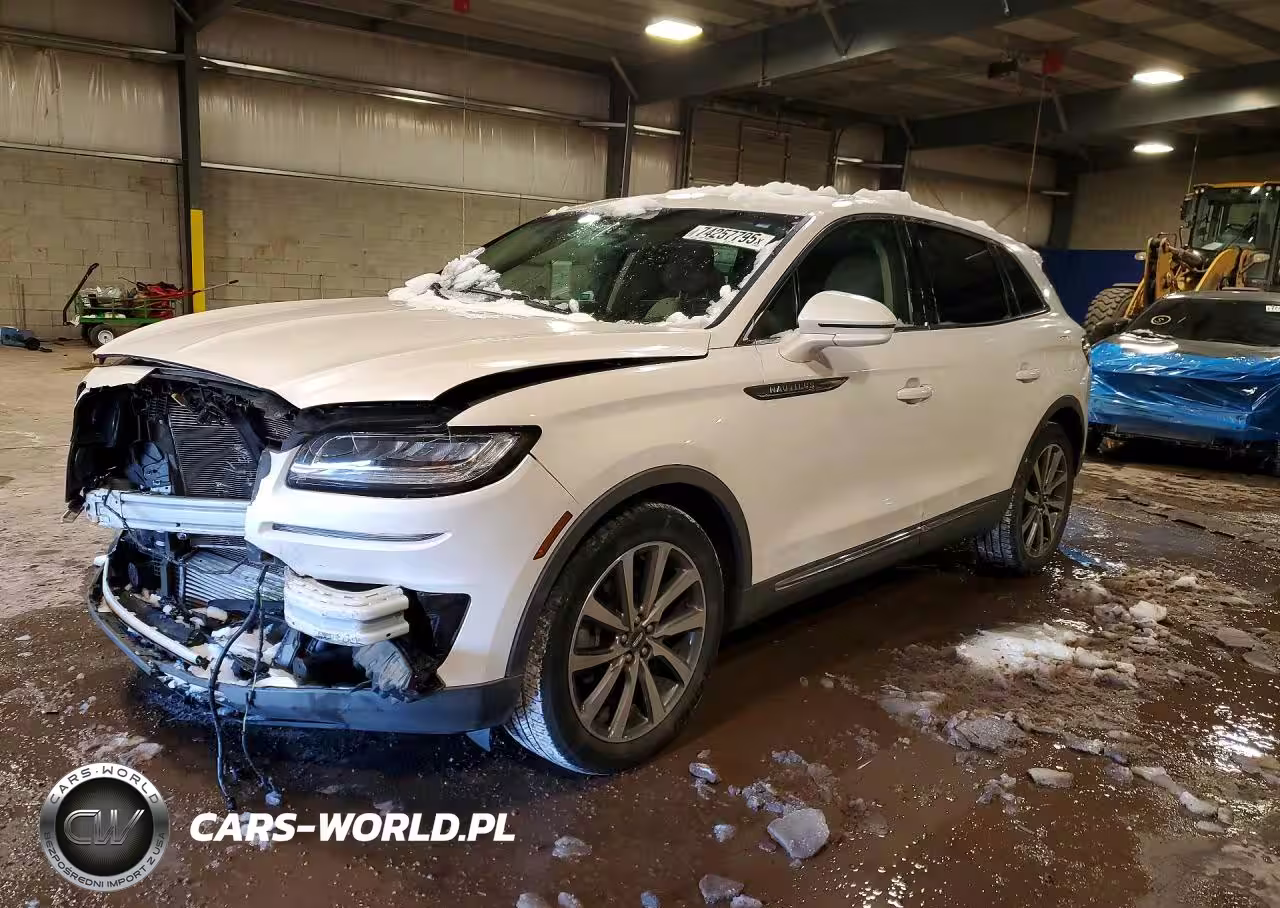 2019 Lincoln Nautilus Select