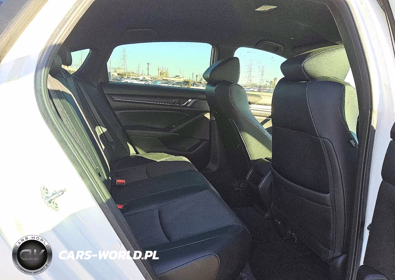 2022 Honda Accord Hybrid Sport VIN:1HGCV3F24NA018366 - 10