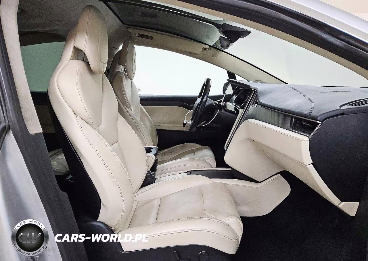 2018 Tesla Model X VIN:5YJXCBE20JF112991 - 15