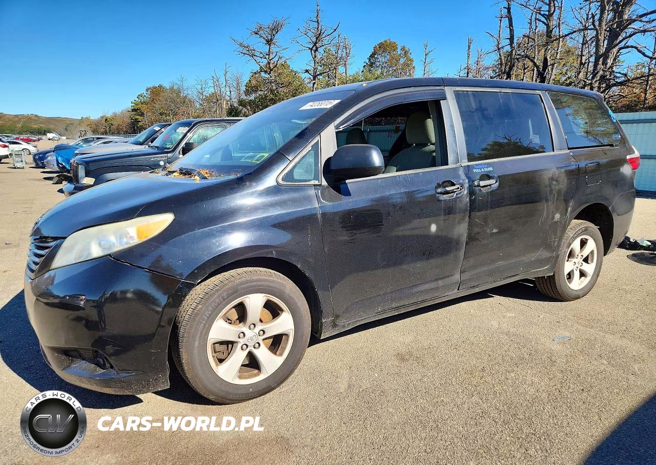 2015 Toyota Sienna L 7-Passenger VIN:5TDZK3DC4FS560679 - 1