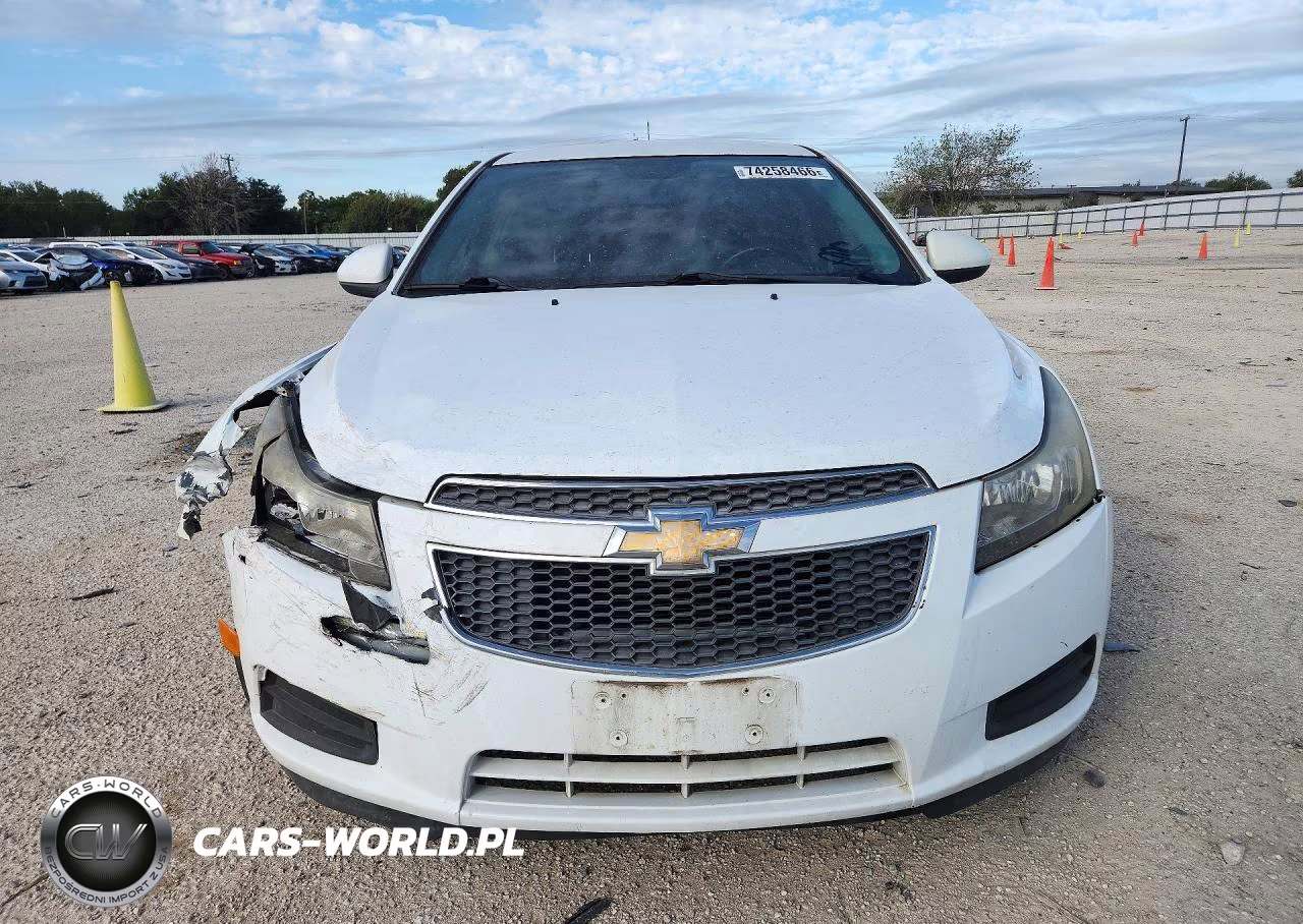 2014 Chevrolet Cruze Lt VIN:1G1PC5SB6E7117347 - 5