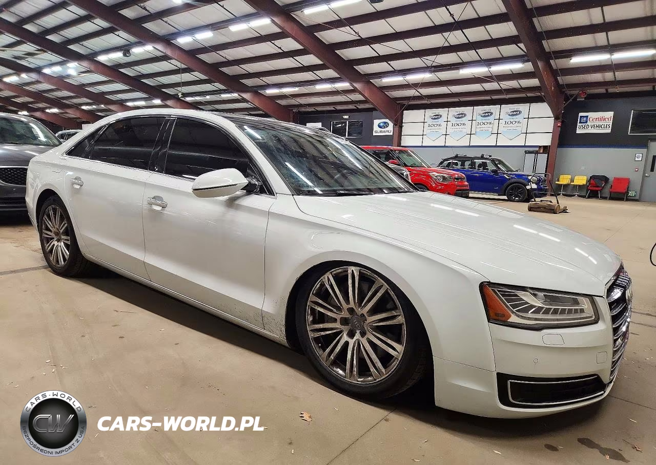 2015 Audi A8 L Quattro VIN:WAU3GAFD5FN018995 - 4