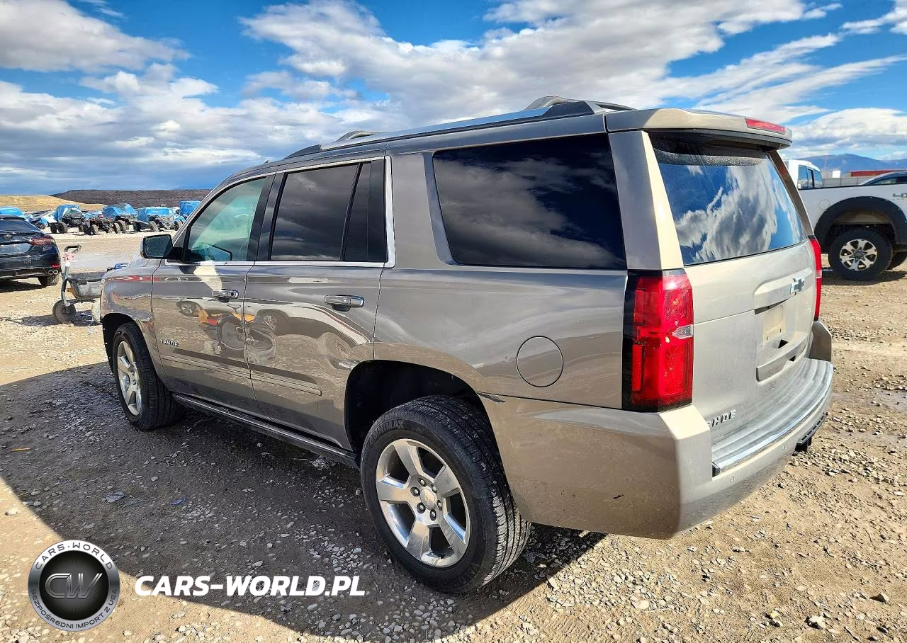 2018 Chevrolet Tahoe K1500 Premier VIN:1GNSKCKC4JR273376 - 2