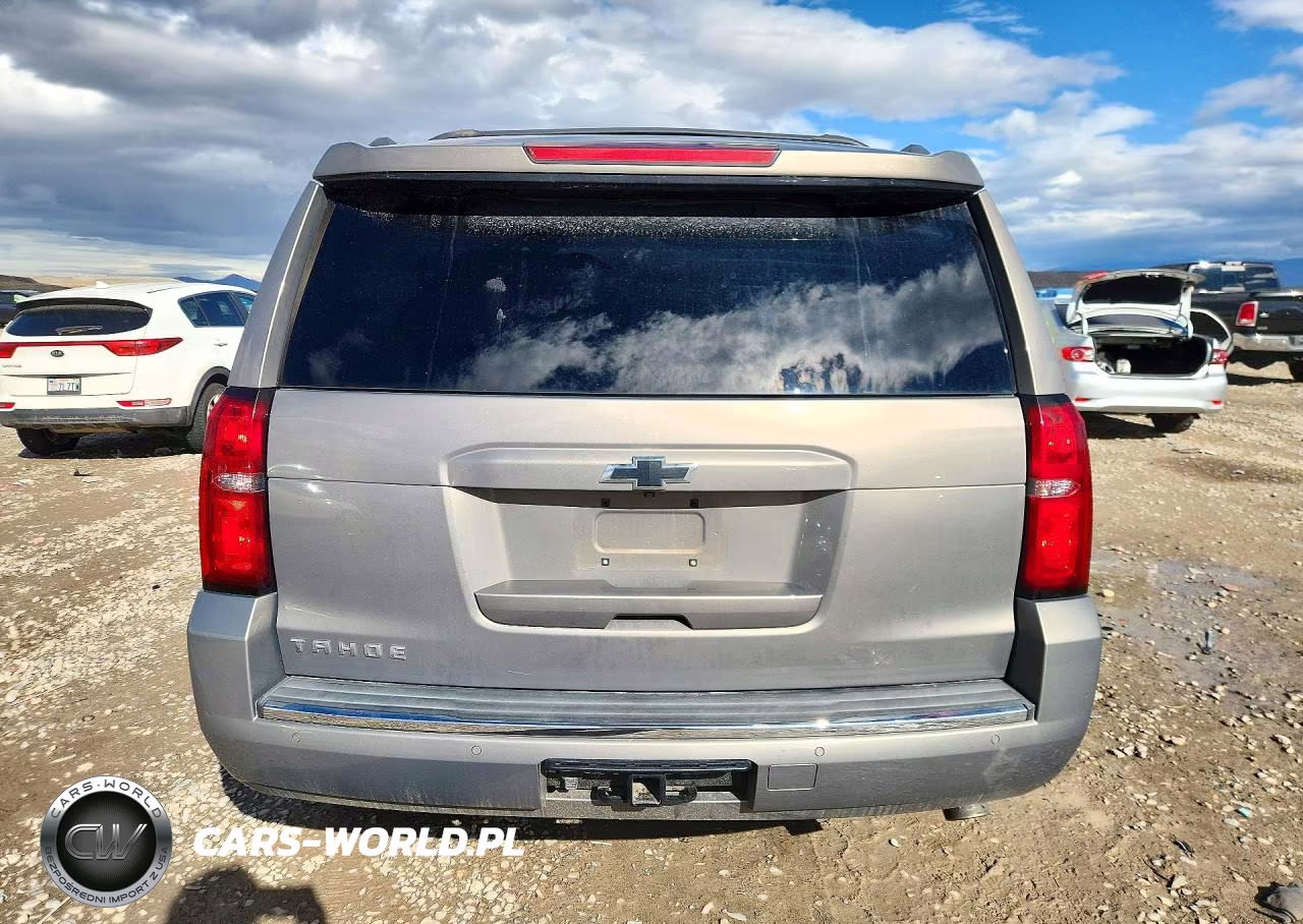 2018 Chevrolet Tahoe K1500 Premier VIN:1GNSKCKC4JR273376 - 6