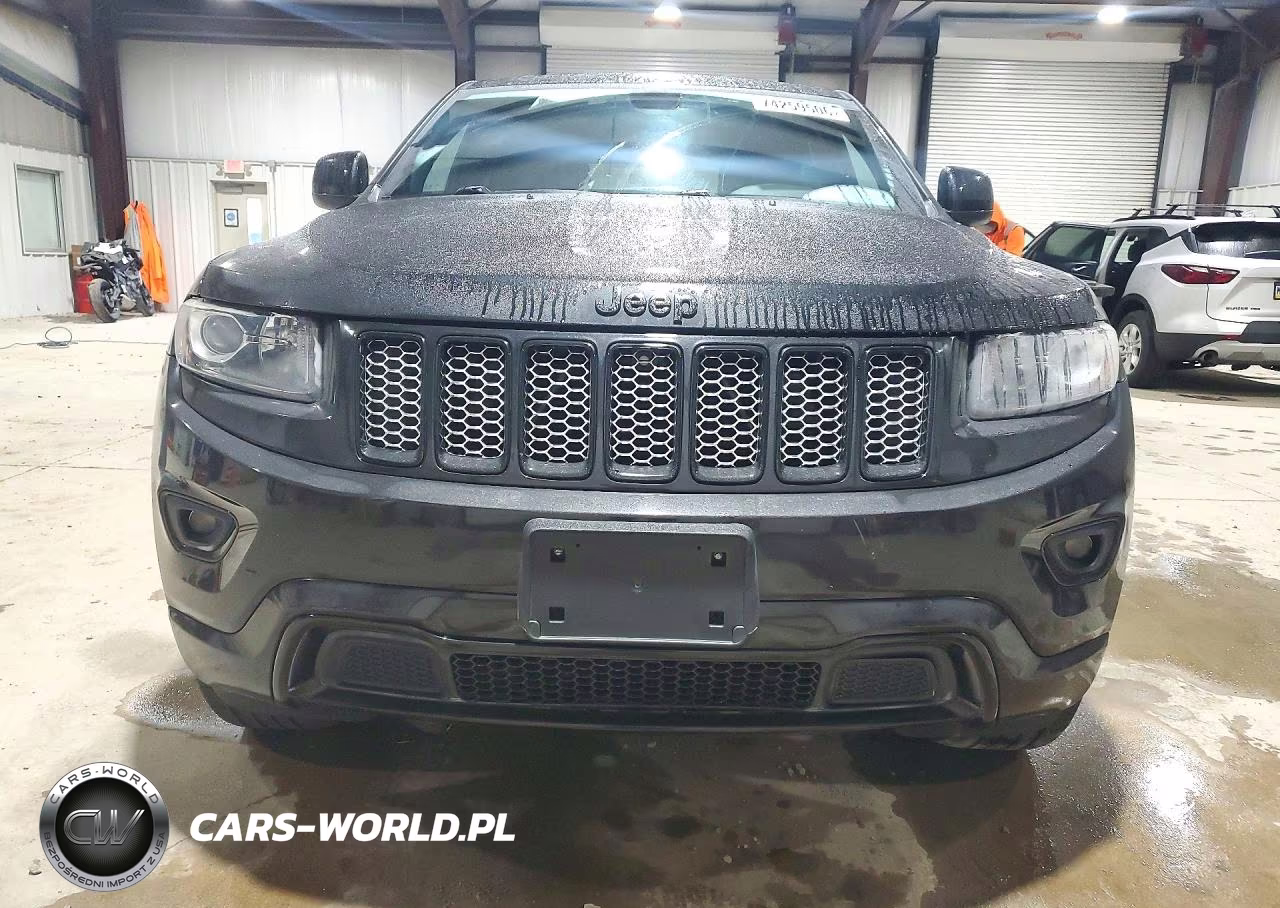 2015 Jeep Grand Cherokee Laredo VIN:1C4RJFAG8FC853918 - 5