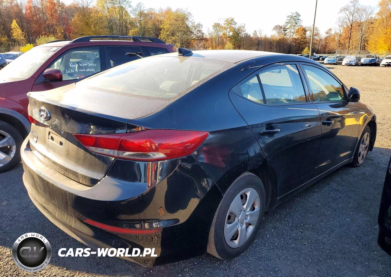 2017 Hyundai Elantra Se VIN:5NPD74LF0HH144814 - 3