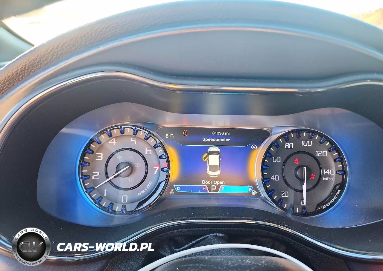 2015 Chrysler 200 S VIN:1C3CCCDG1FN683663 - 9