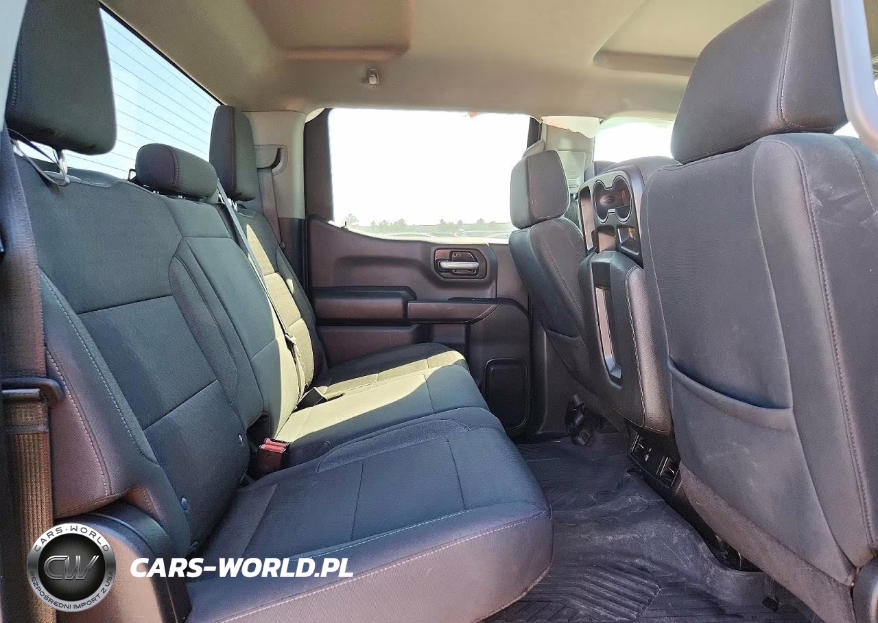 2025 Chevrolet Silverado K1500 Trail Boss Custom VIN:3GCPKCEK1SG274889 - 10