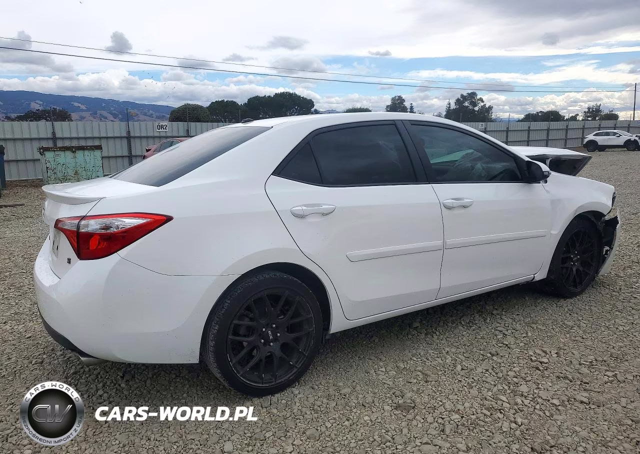 2016 Toyota Corolla S Premium VIN:5YFBURHE1GP455764 - 3