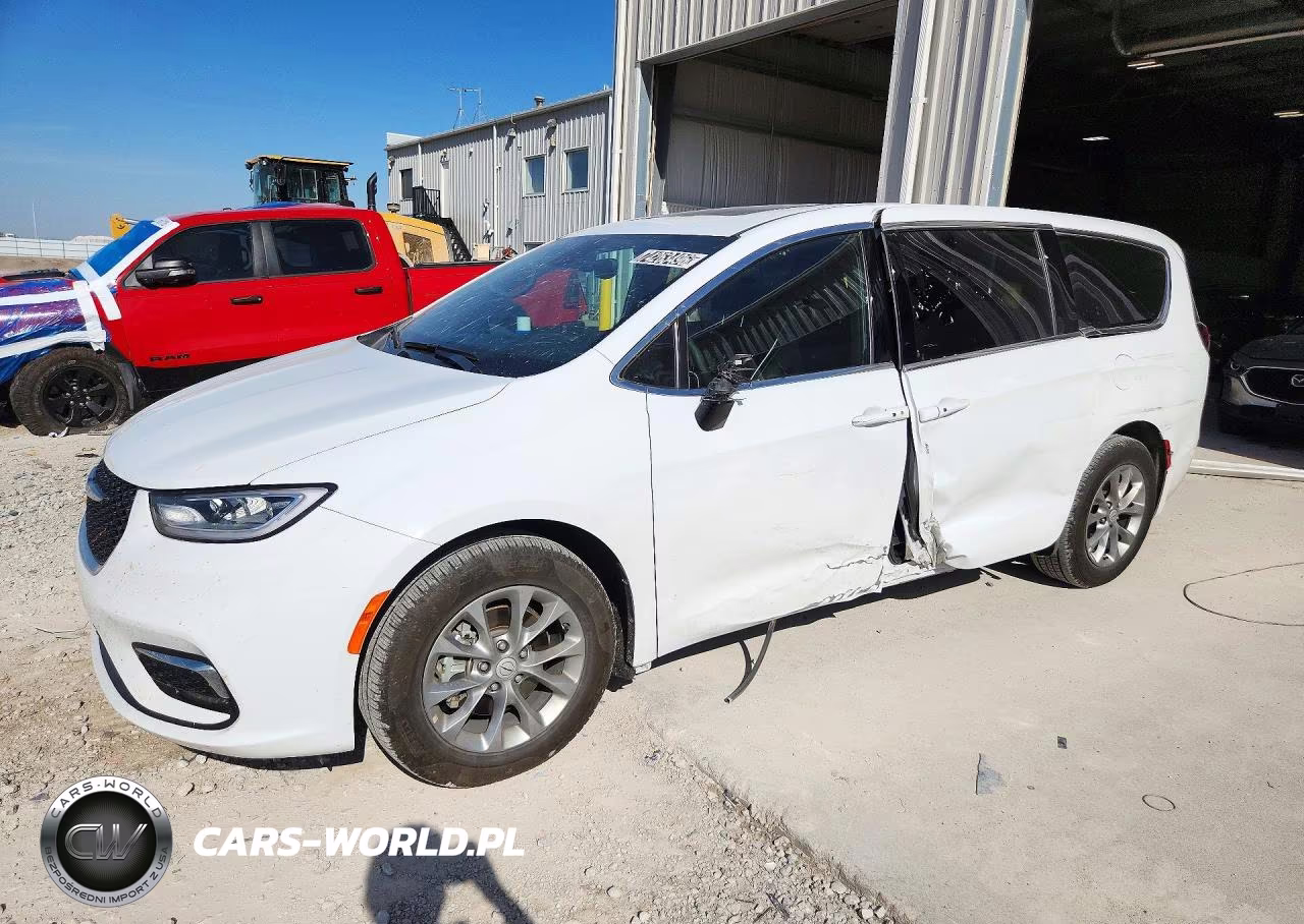 2026 Chrysler Pacifica Limited VIN:2C4RC1GG8TR200268 - 1