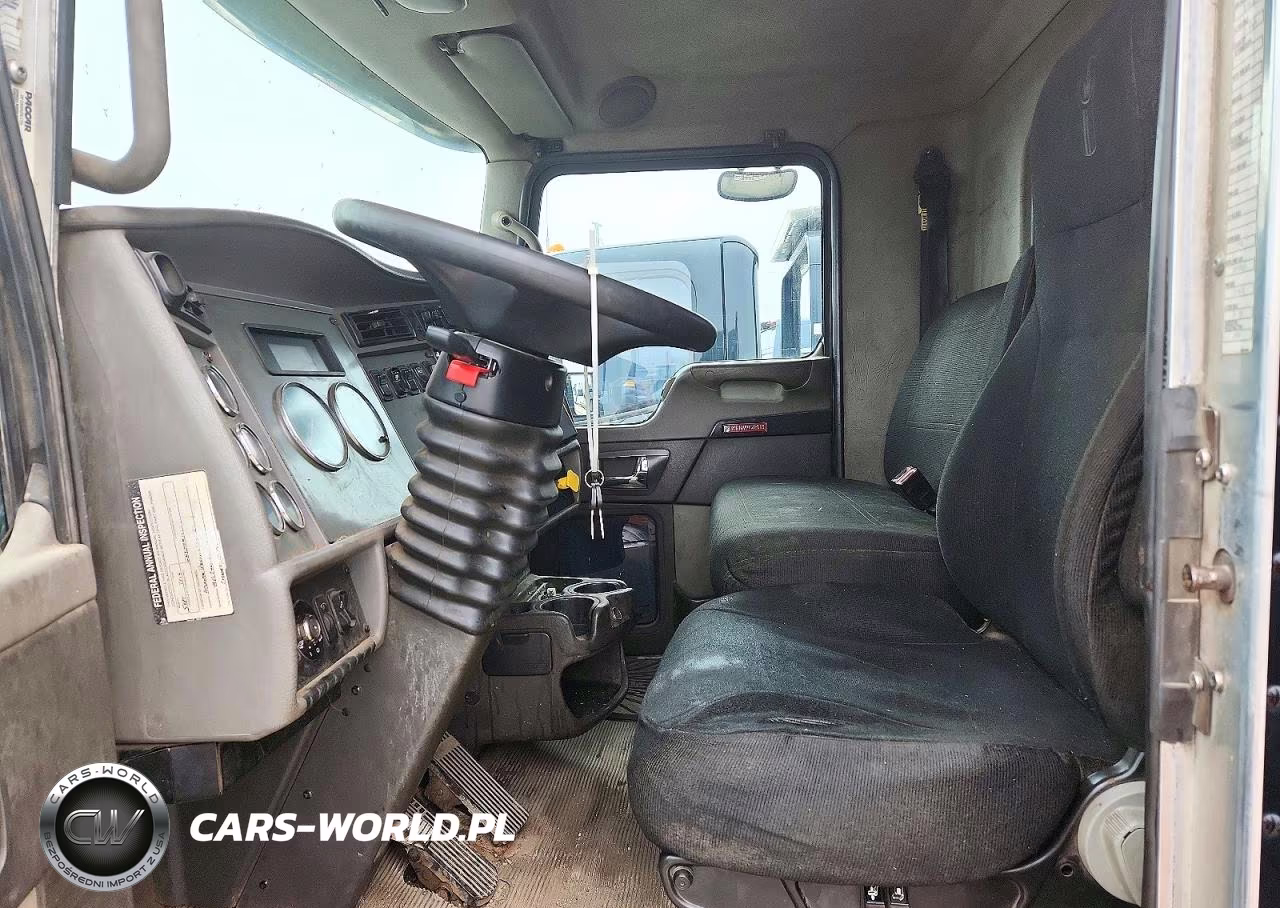 2017 Kenworth Construction T270 VIN:2NKHHM6X4HM163450 - 7