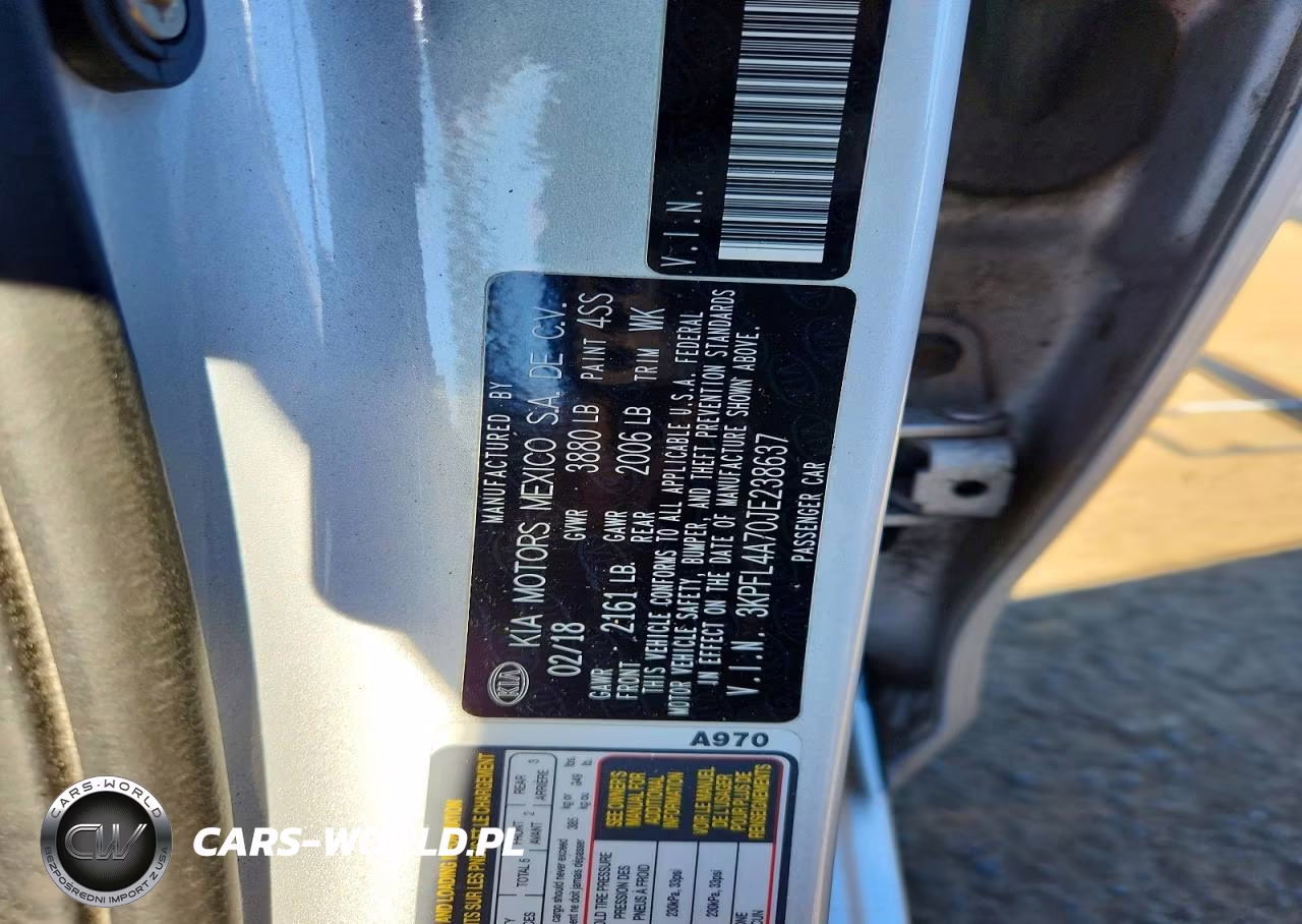 2018 Kia Forte Lx VIN:3KPFL4A70JE238637 - 12