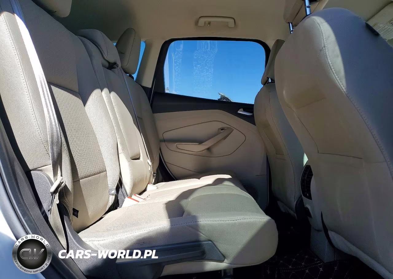 2018 Ford Escape Se VIN:1FMCU9GD6JUC76834 - 11