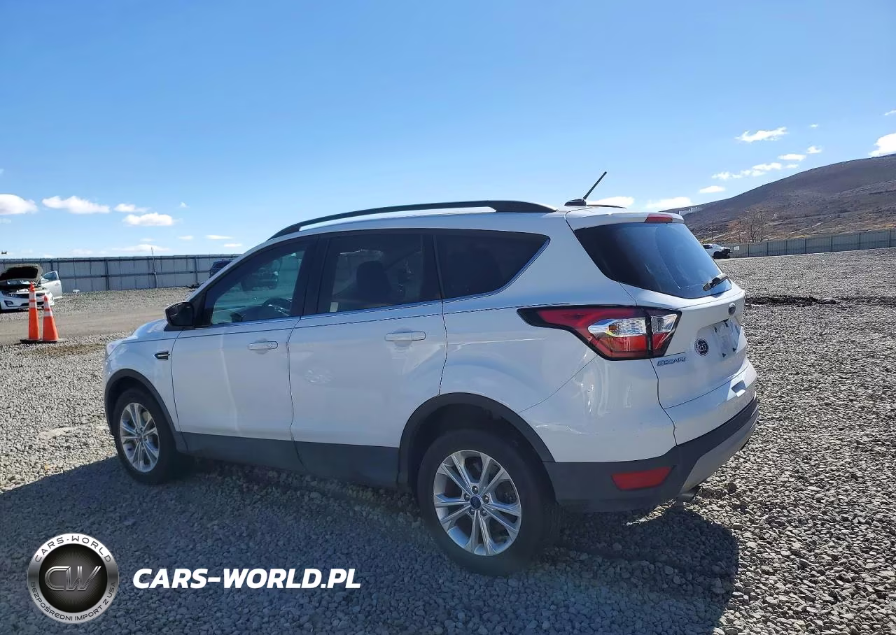 2018 Ford Escape Se VIN:1FMCU9GD6JUC76834 - 2