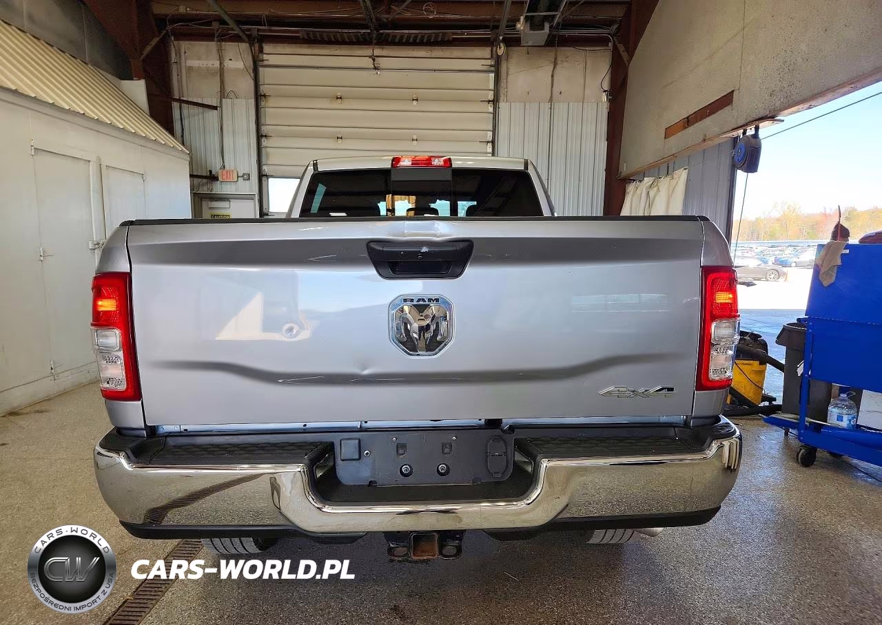 RAM 2500 TRADE VIN:3C6UR5CL6NG394415 - 6