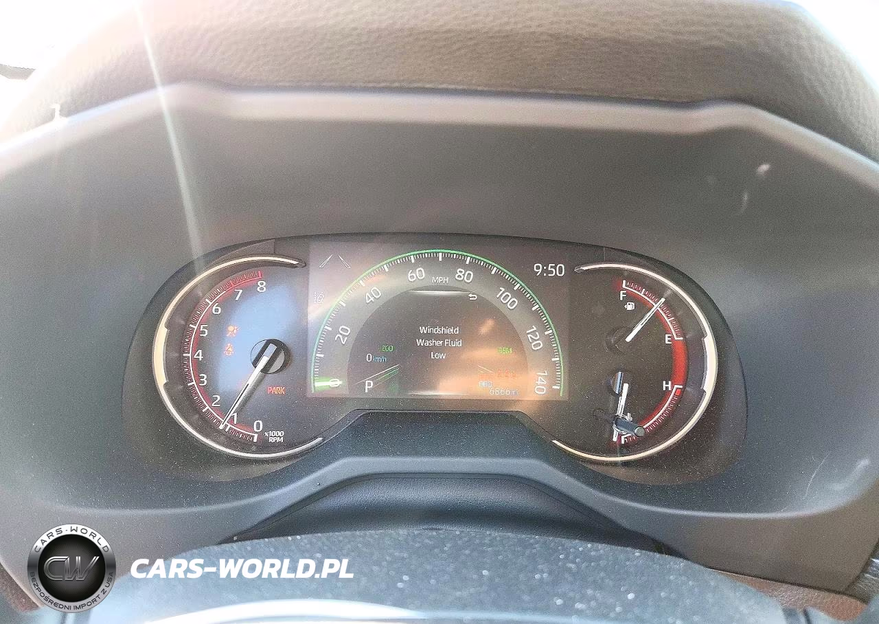 2025 Toyota Rav4 Xle Premium VIN:JTMA1RFV1SJ046359 - 9