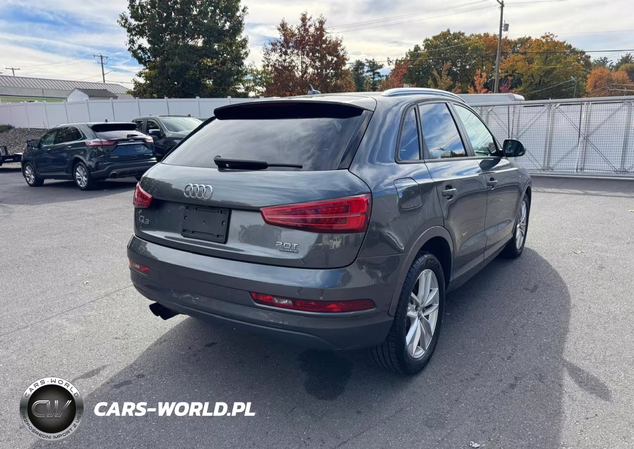 2018 Audi Q3 Premium VIN:WA1ECCFS6JR003516 - 3