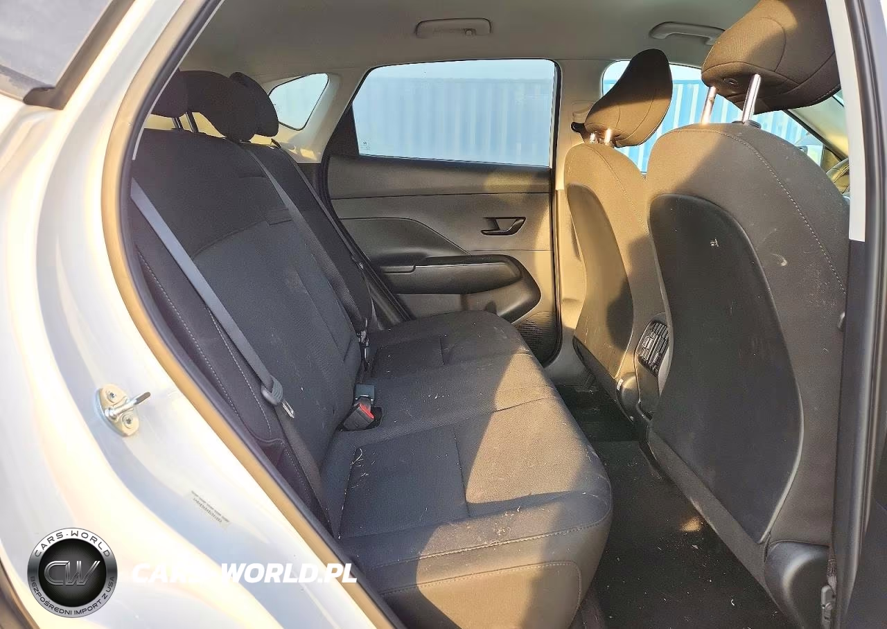 2025 Hyundai Kona Sel VIN:KM8HB3AB4SU301652 - 11