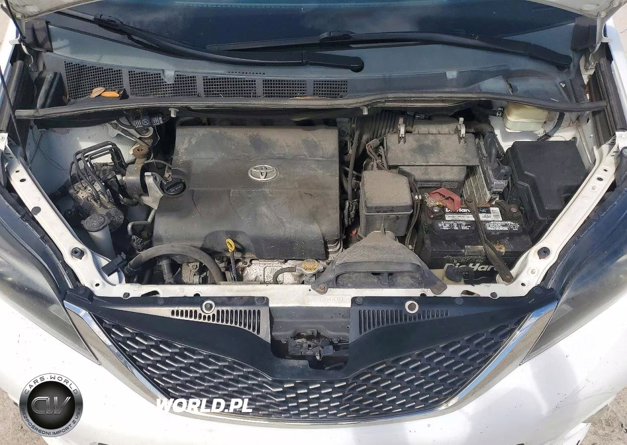 2015 Toyota Sienna Sport VIN:5TDXK3DCXFS640222 - 12