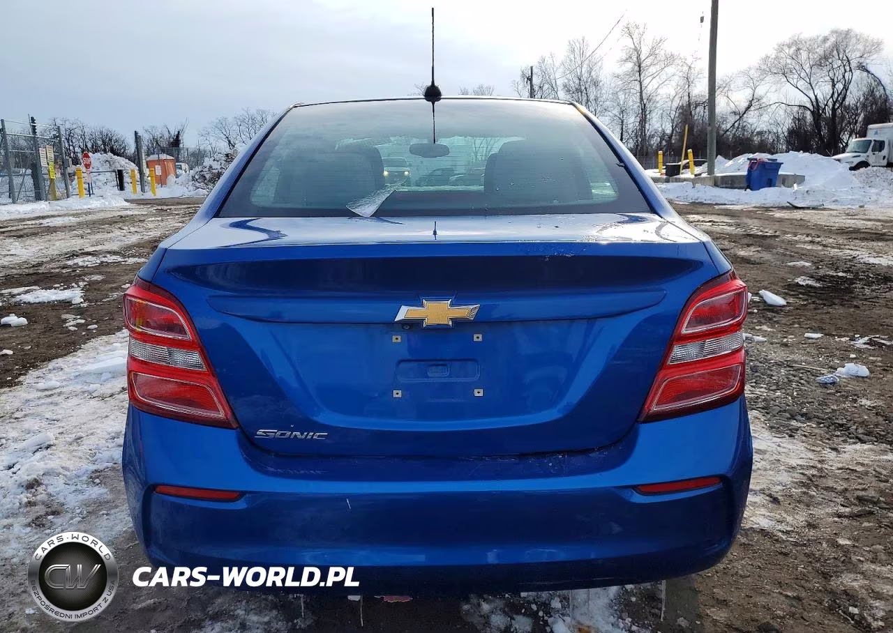 2018 Chevrolet Sonic Ls VIN:1G1JB5SG4J4110722 - 6