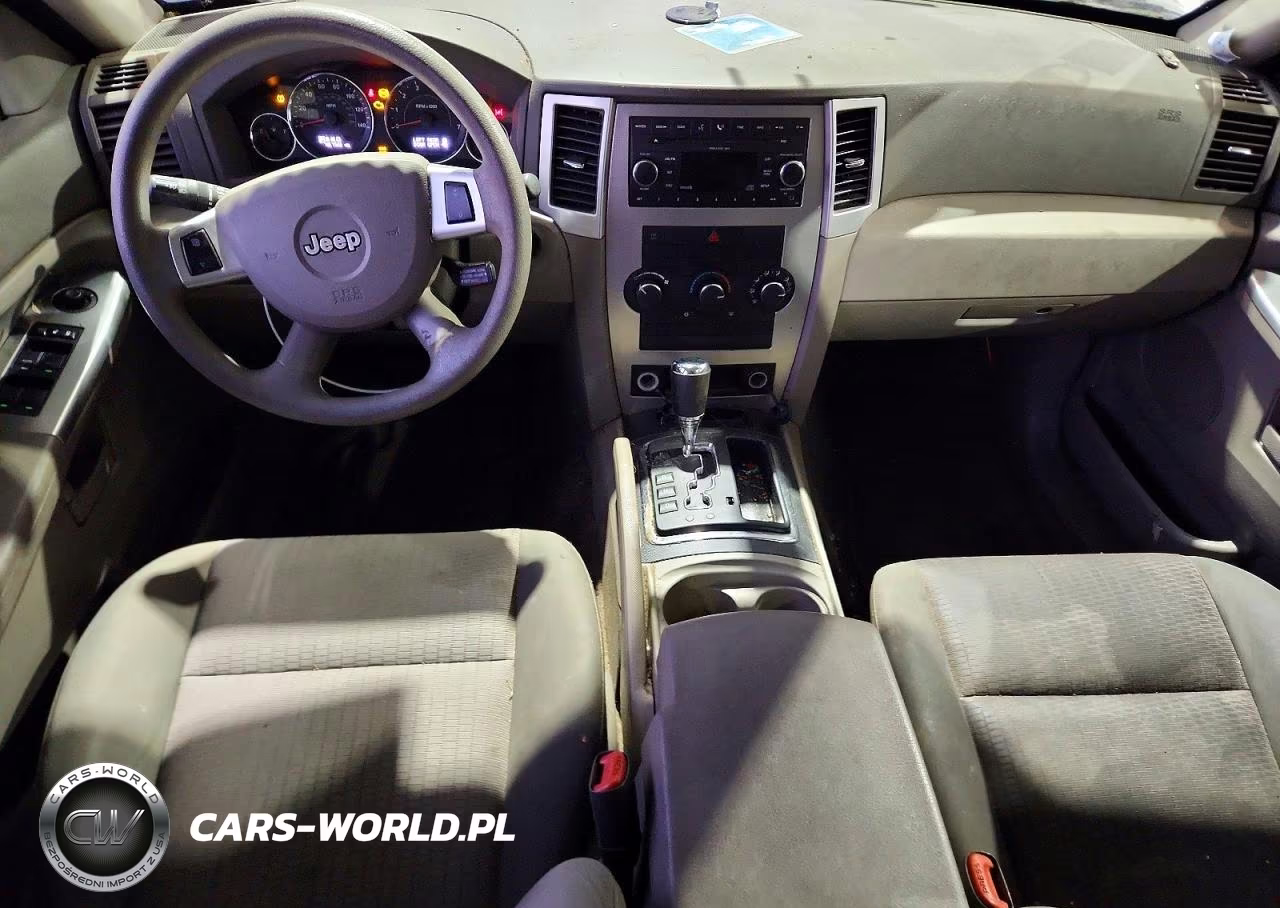 2008 Jeep Grand Cherokee Laredo VIN:1J8GR48K78C210227 - 8
