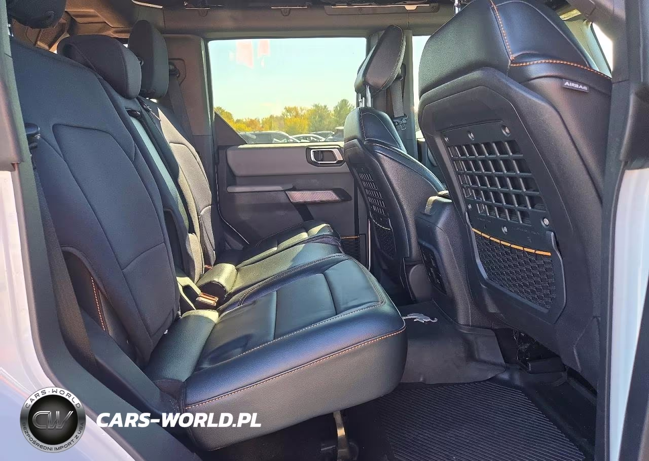 2021 Ford Bronco Base VIN:1FMEE5DP2MLA98119 - 11