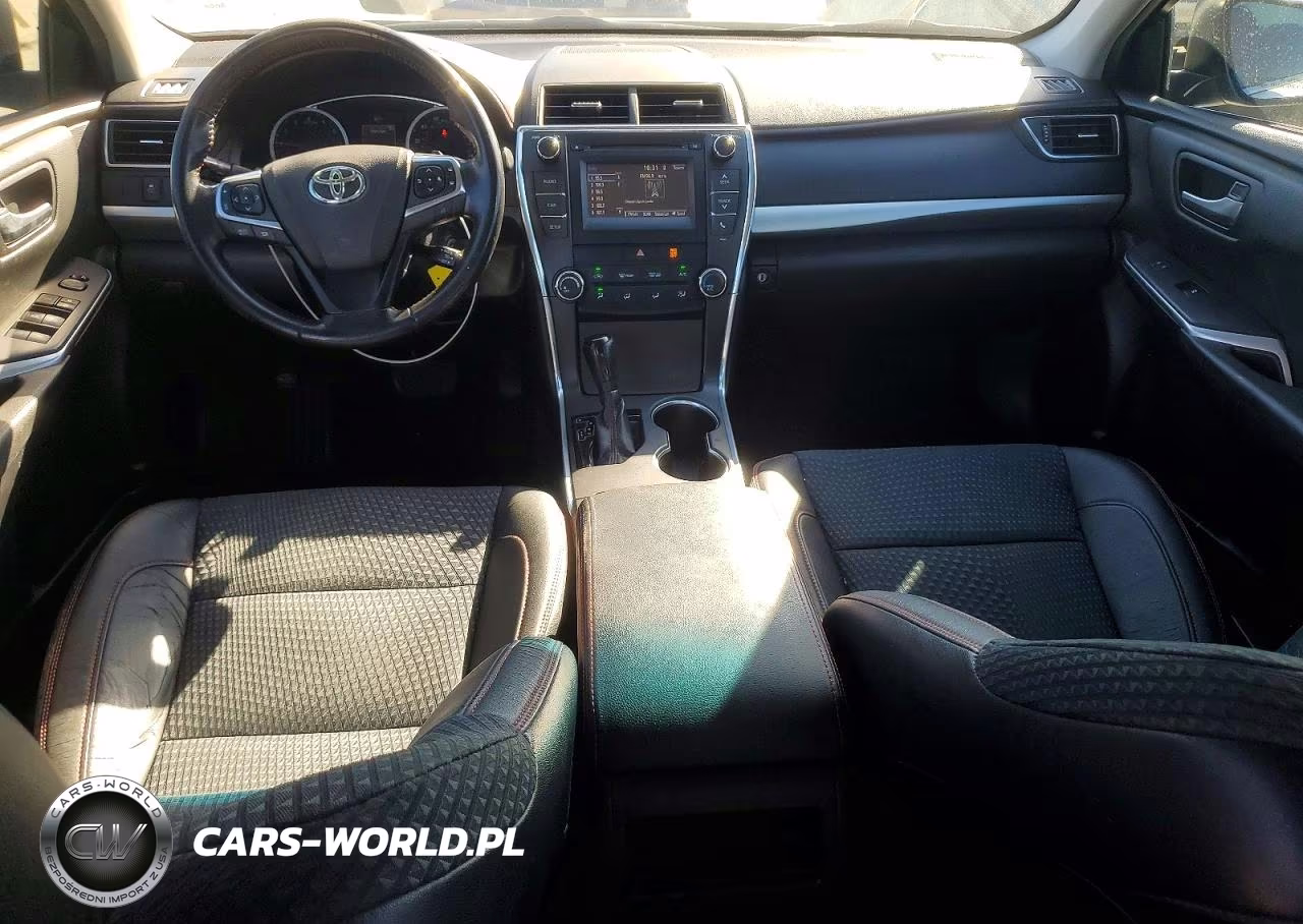 2015 Toyota Camry Se VIN:4T1BF1FK5FU033675 - 8