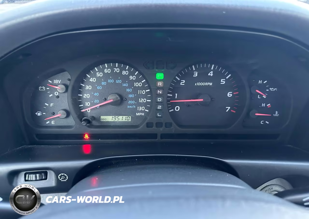 2001 Toyota Land Cruiser VIN:JTEHT05J212015824 - 8
