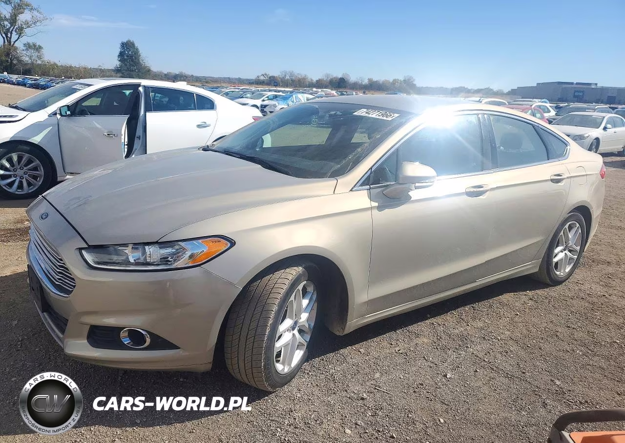 2015 Ford Fusion Se – zdjęcie 1 z 12