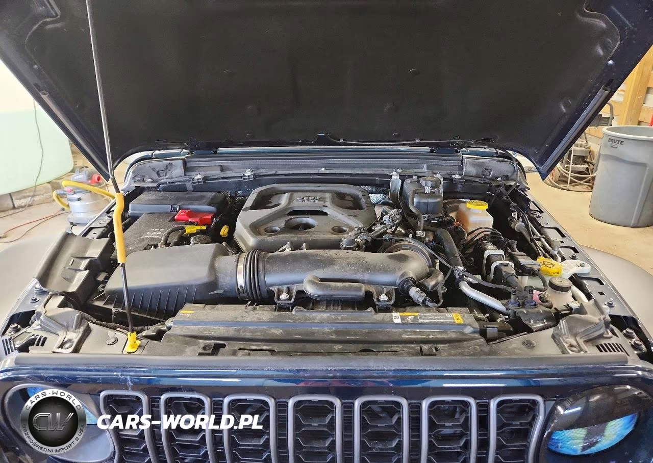 2025 Jeep Wrangler Sport VIN:1C4PJXDN2SW531078 - 11