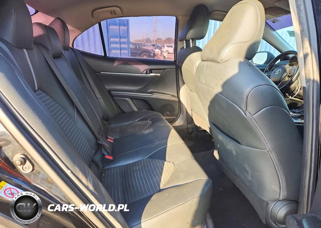 2019 Toyota Camry Se VIN:4T1B11HK8KU231723 - 10