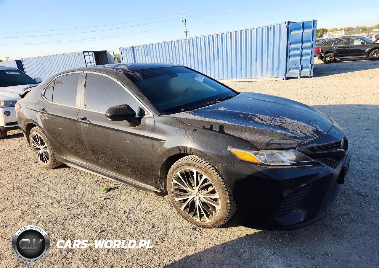 2019 Toyota Camry Se VIN:4T1B11HK8KU231723 - 4