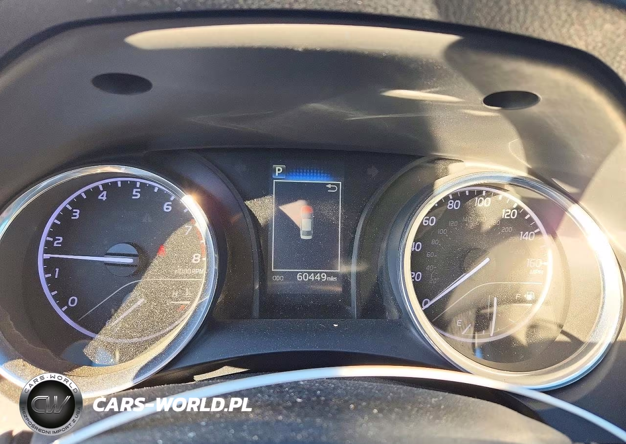 2018 Toyota Camry Se VIN:4T1B11HK1JU668672 - 9