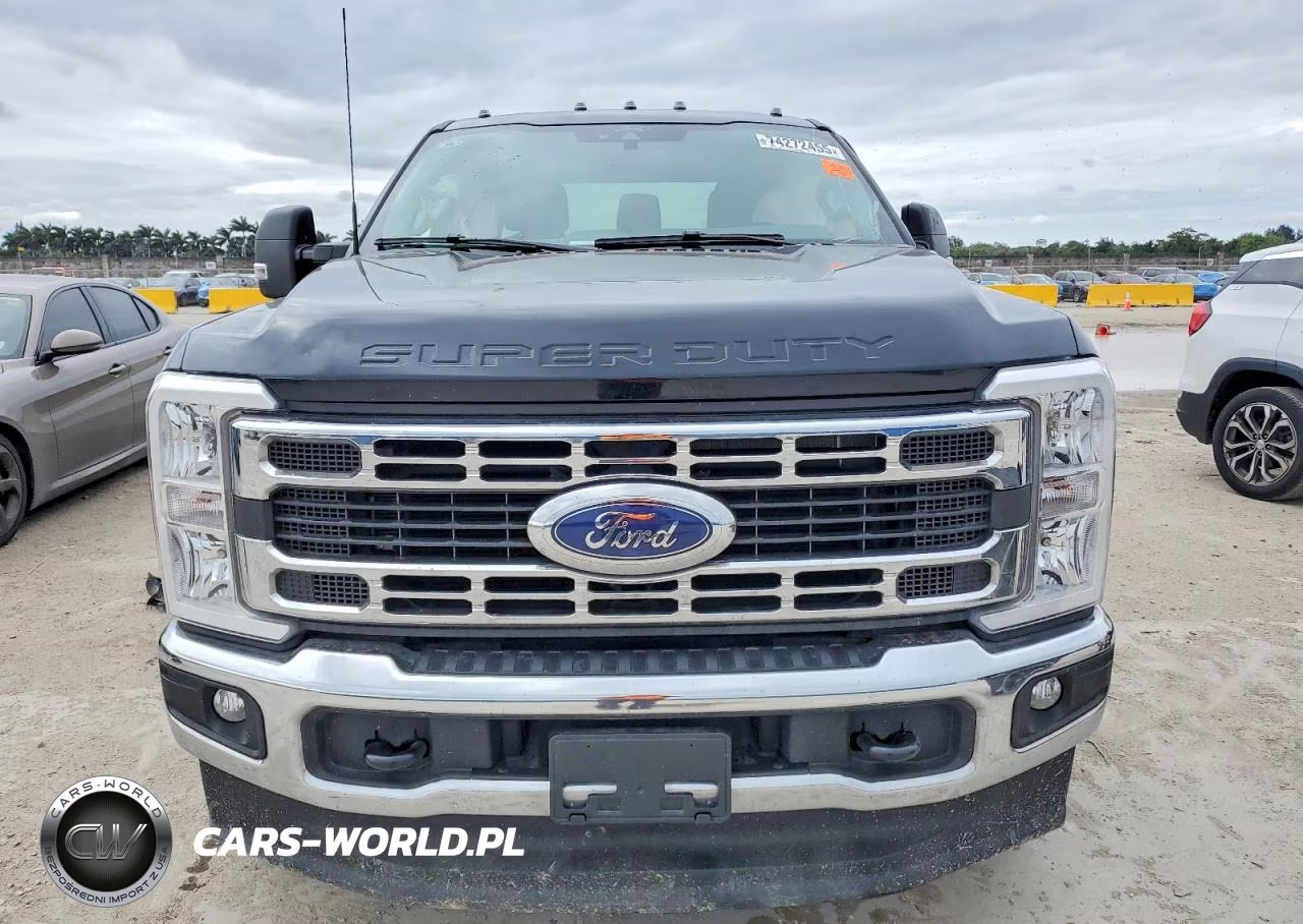 2025 Ford F350 Super Duty VIN:1FT8W3DT6SEC73750 - 5