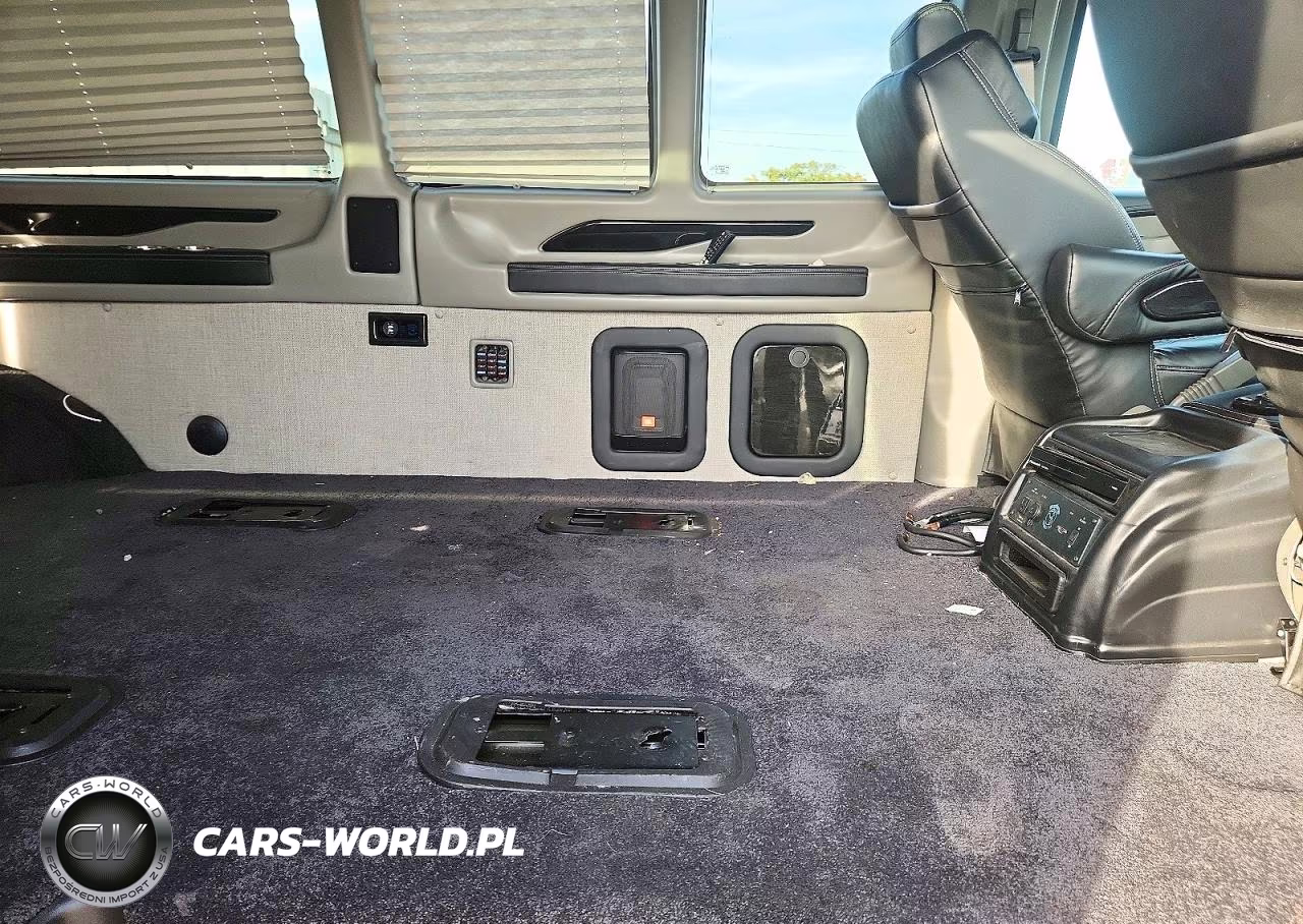 2024 GMC Savana G2500 VIN:1GTW7BF74R1261631 - 11