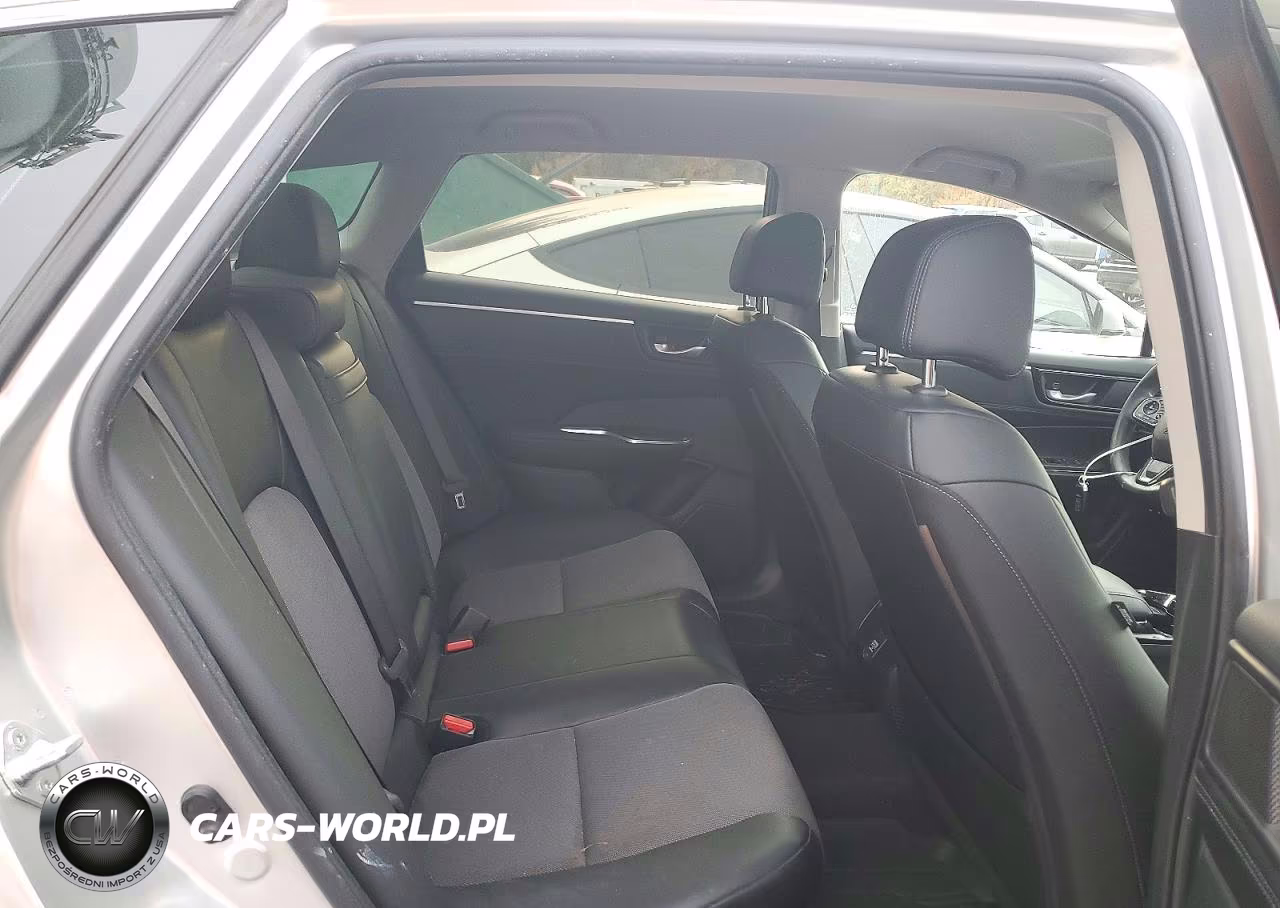 2018 Honda Clarity VIN:JHMZC5F13JC008491 - 10