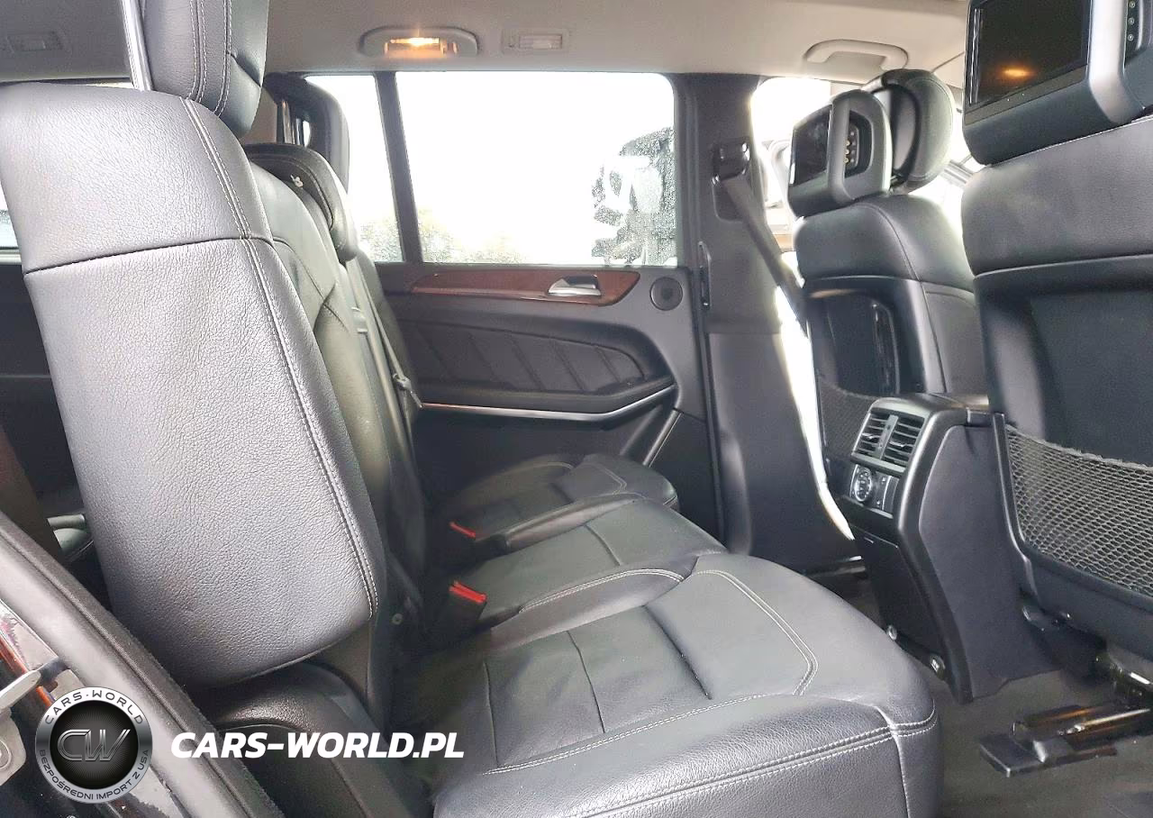2015 Mercedes-Benz Gl 550 4Matic VIN:4JGDF7DE8FA536563 - 11