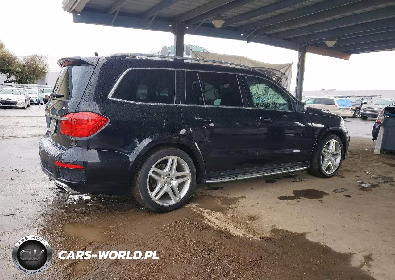 2015 Mercedes-Benz Gl 550 4Matic VIN:4JGDF7DE8FA536563 - 3