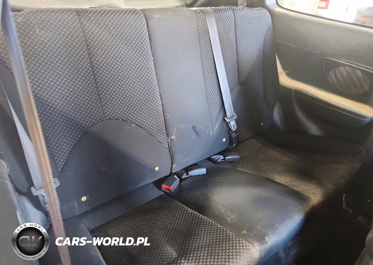 2010 Hyundai Accent Gs VIN:KMHCM3AC1AU167260 - 10