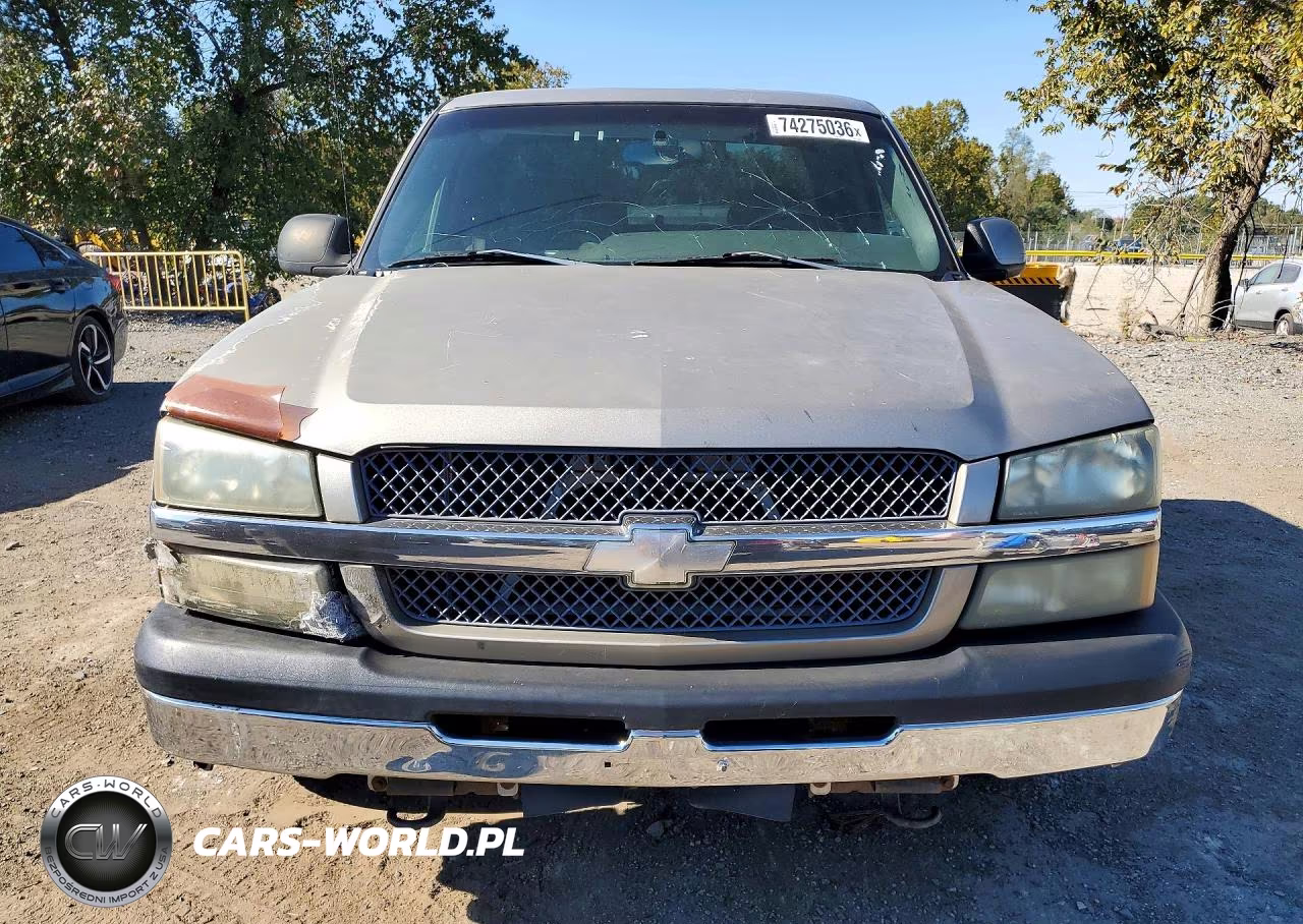 2003 Chevrolet Silverado C1500 VIN:2GCEC19T731157095 - 5