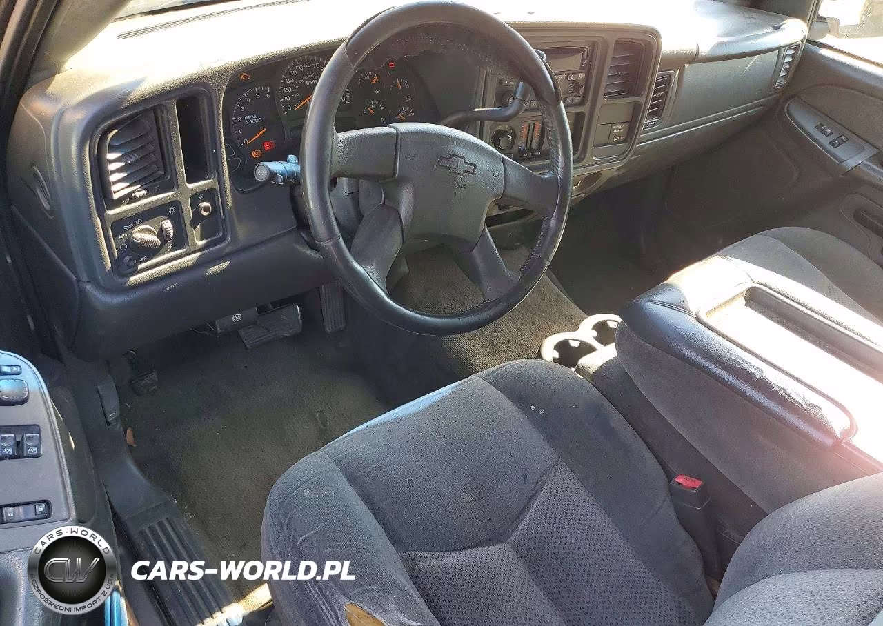 2003 Chevrolet Silverado C1500 VIN:2GCEC19T731157095 - 8